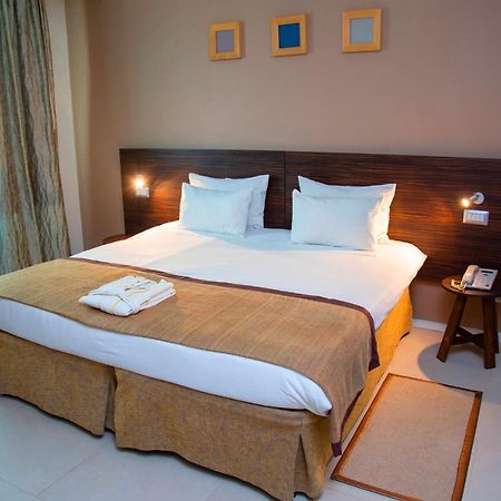 Hotel La Villette Antananarivo Exteriör bild