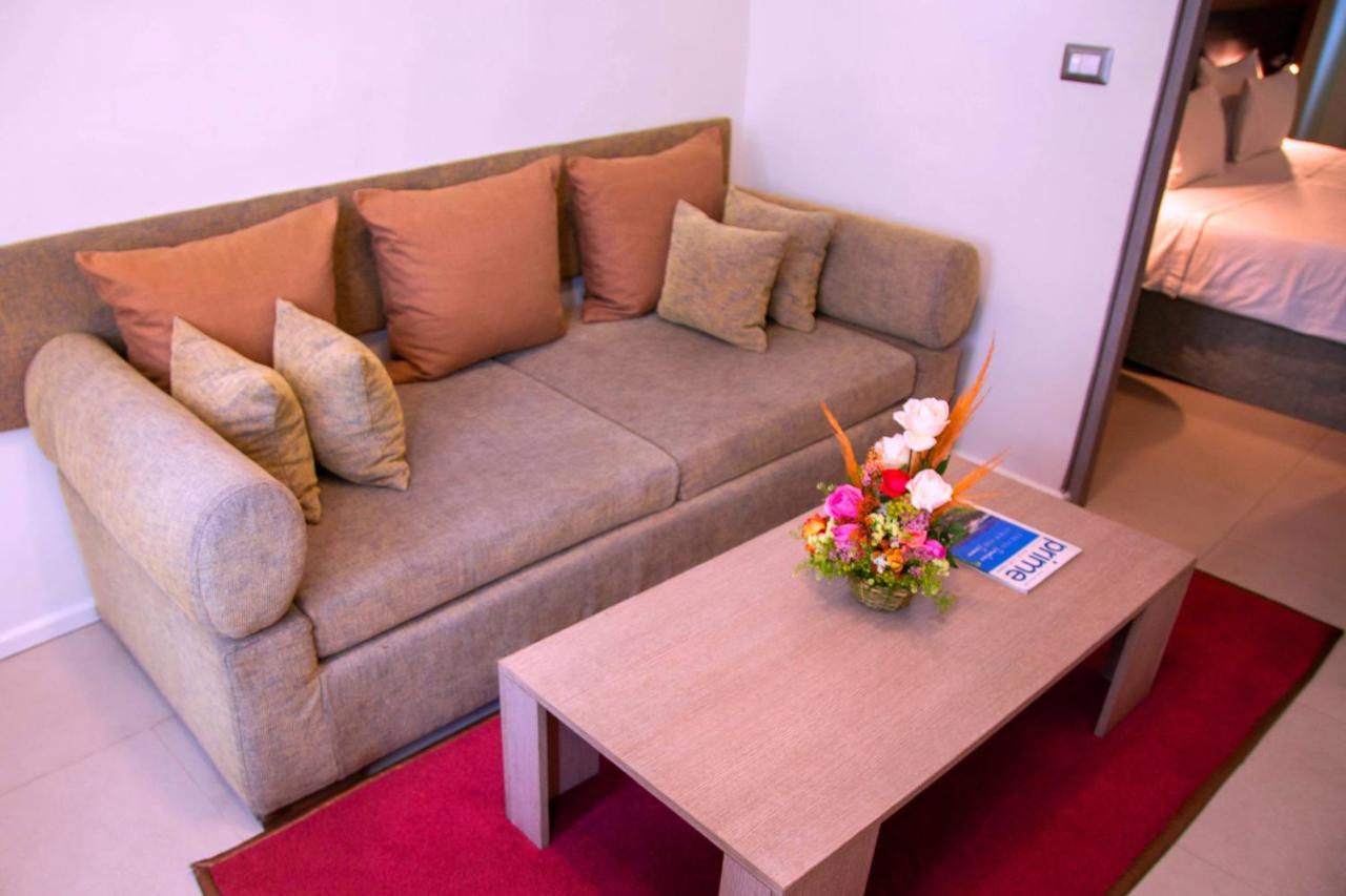 Hotel La Villette Antananarivo Exteriör bild