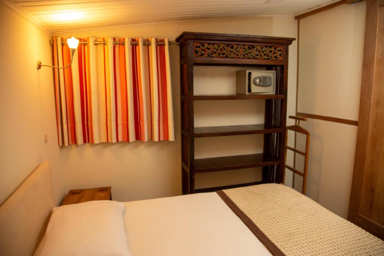 Hotel La Villette Antananarivo Exteriör bild