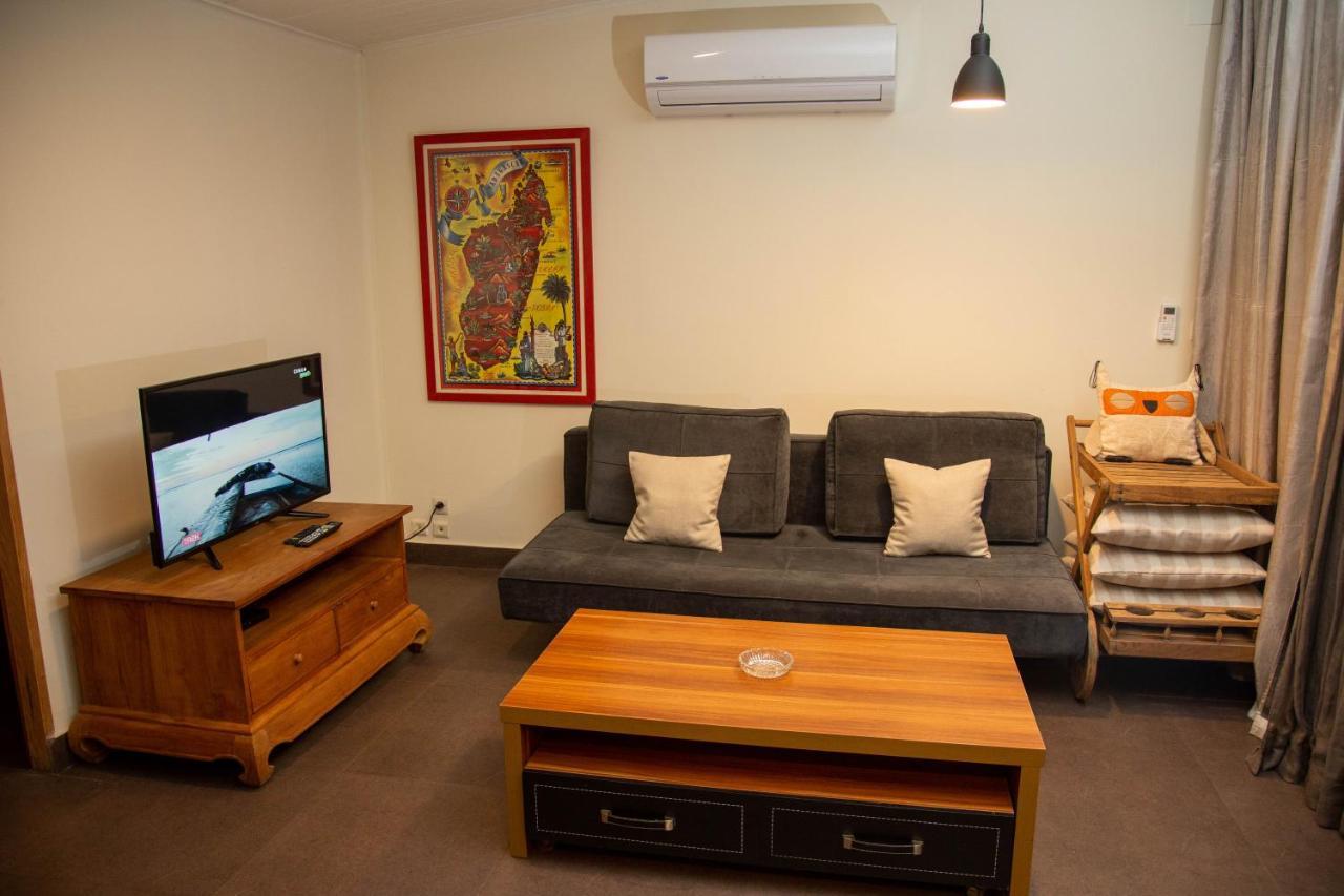 Hotel La Villette Antananarivo Exteriör bild