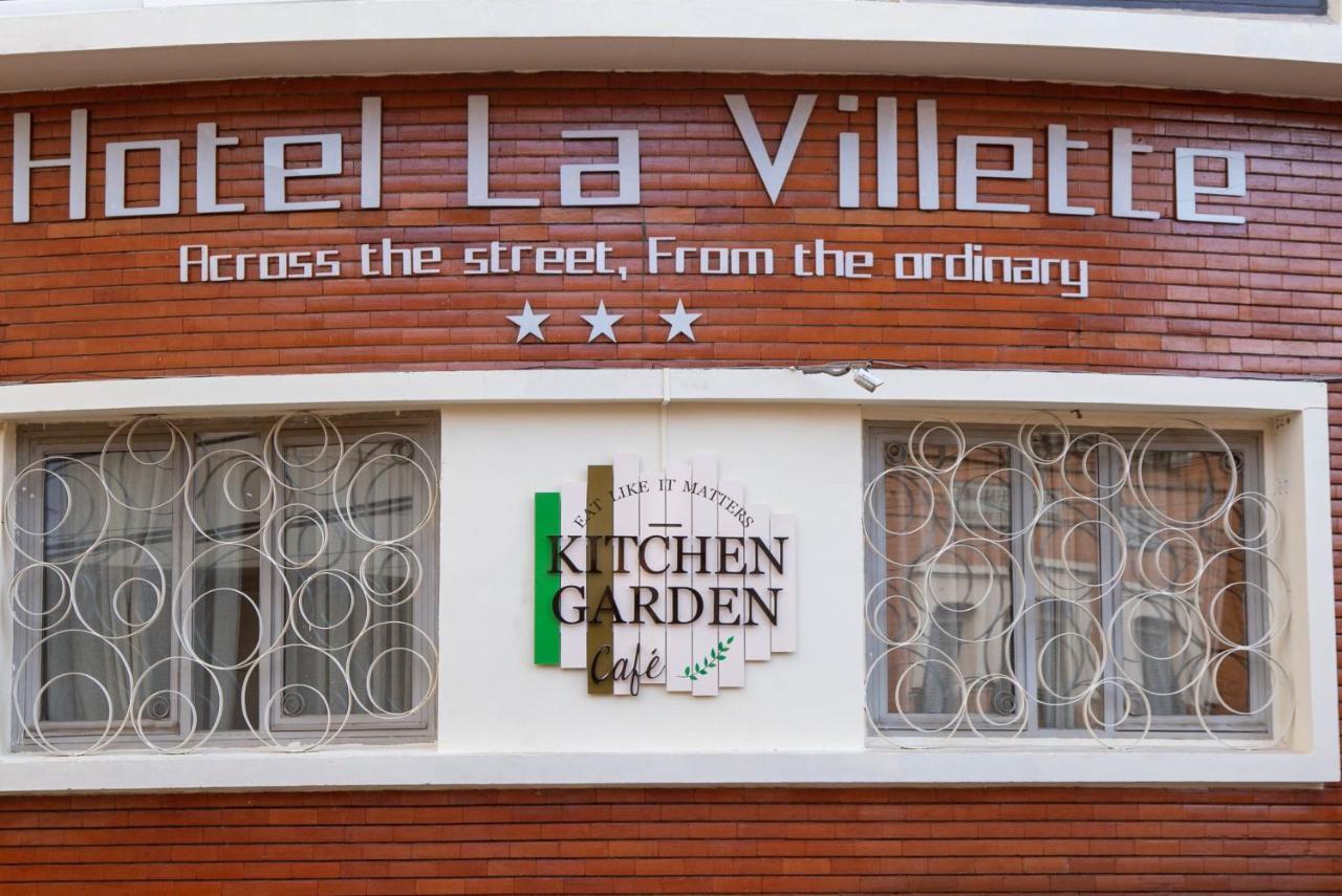 Hotel La Villette Antananarivo Exteriör bild