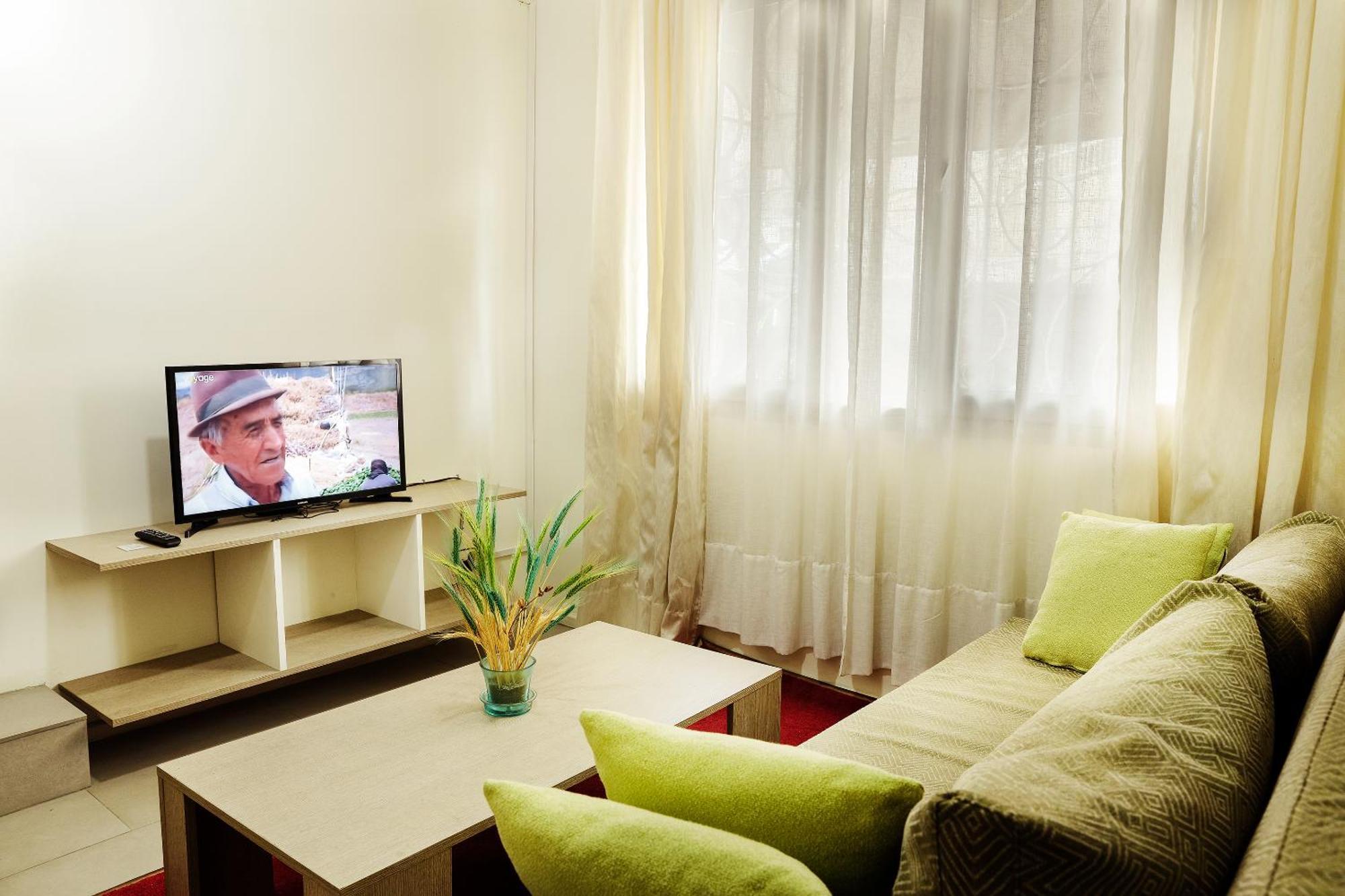 Hotel La Villette Antananarivo Exteriör bild